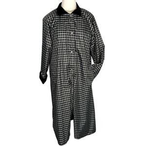 JG Hook vintage plaid raincoat velvet collar removable lining size 10P medium